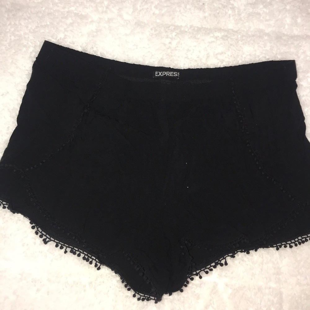 Black cloth express shorts